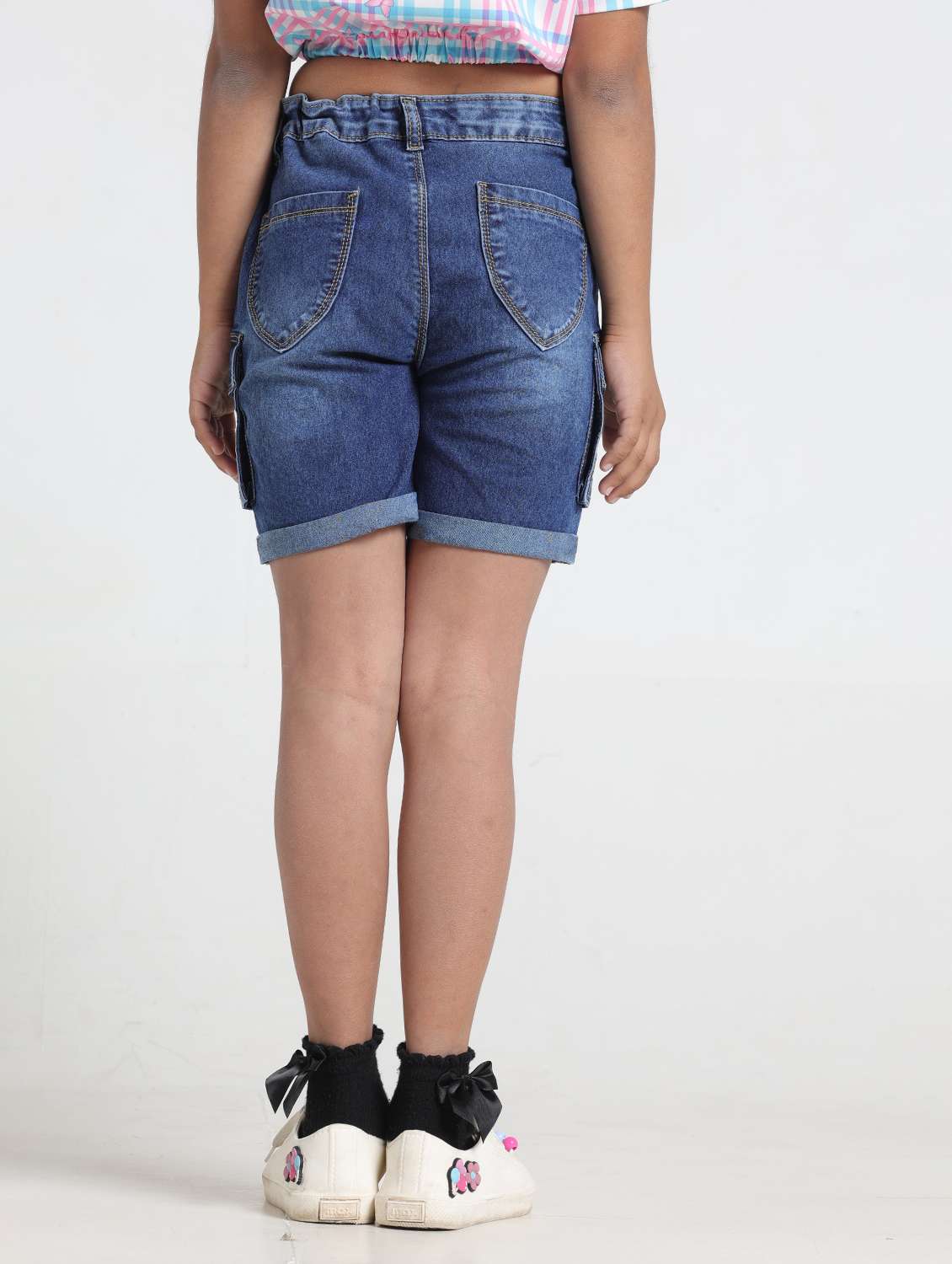 Girls Solid Mid Rise Denim Cargo Shorts - 22356455 -  Standard Image - 2