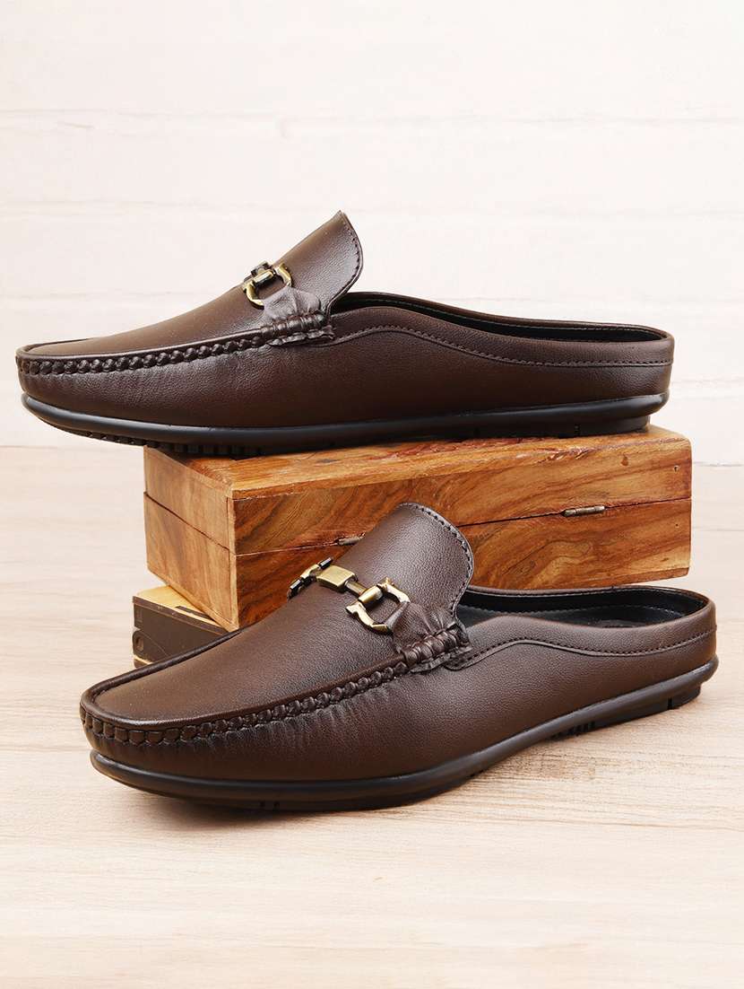men solid slip on horsebit loafer