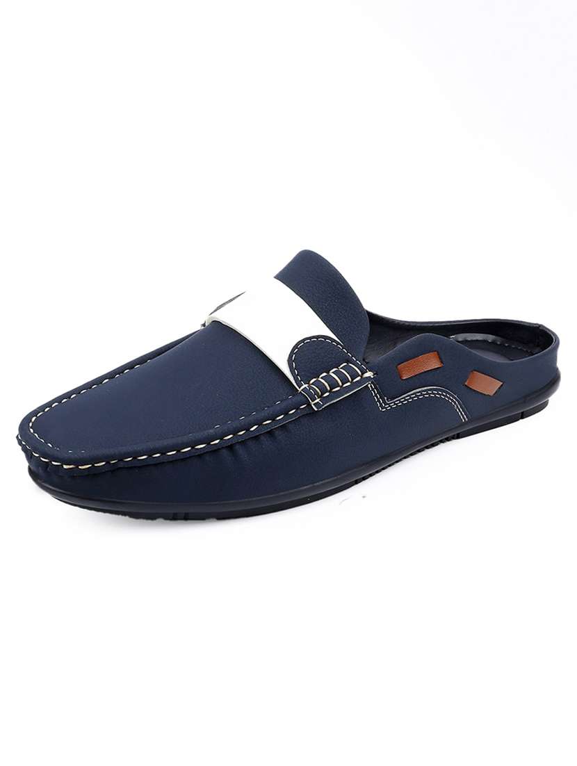 men solid slip on loafer - 22356536 -  Standard Image - 2