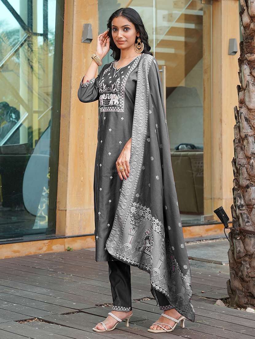 women solid with work three quarter sleeve kurta pant with dupatta set - 22357030 -  Standard Image - 2