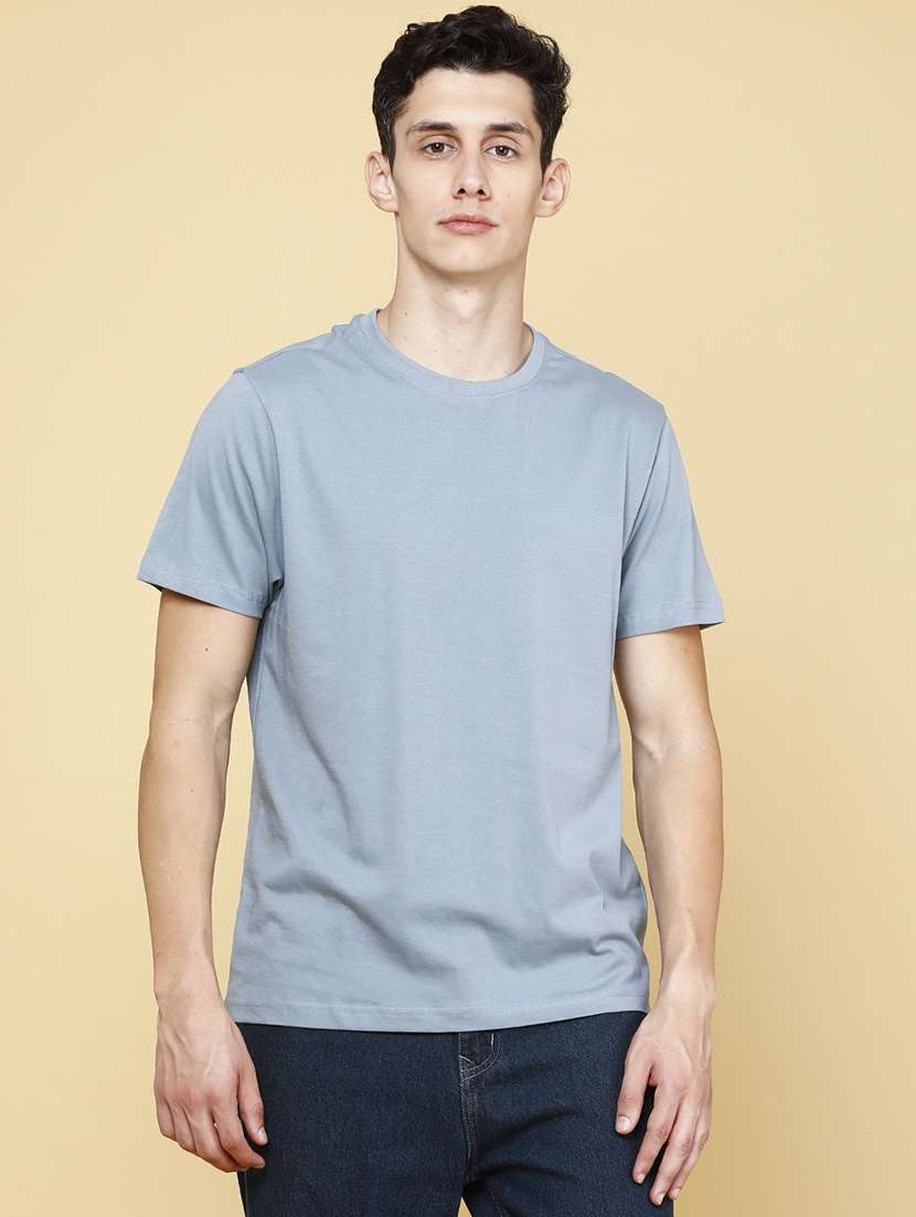 Men Solid Short Sleeve Regular Fit T-shirt - 22357263 -  Standard Image - 2