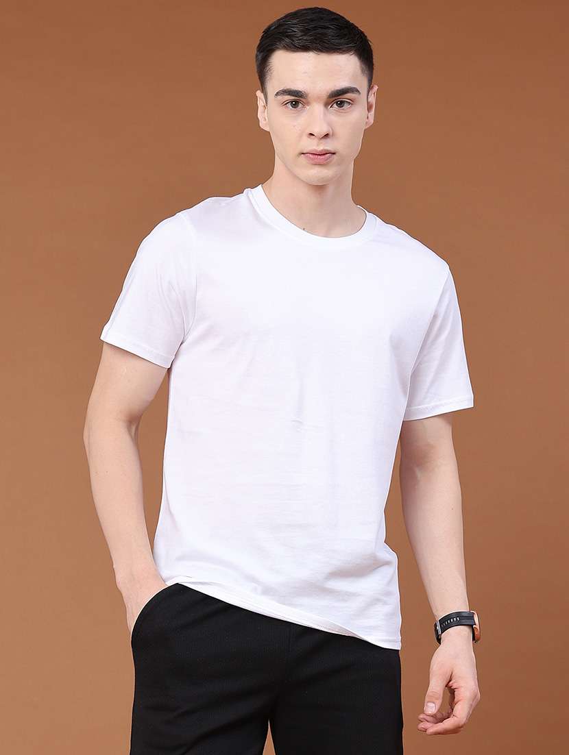 men solid round neck casual t-shirt - 22357336 -  Standard Image - 2