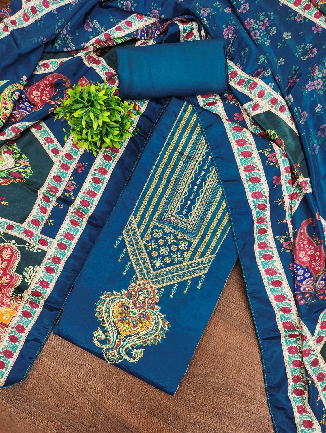 women printed unstitched suit set - 22357549 -  Standard Image - 2