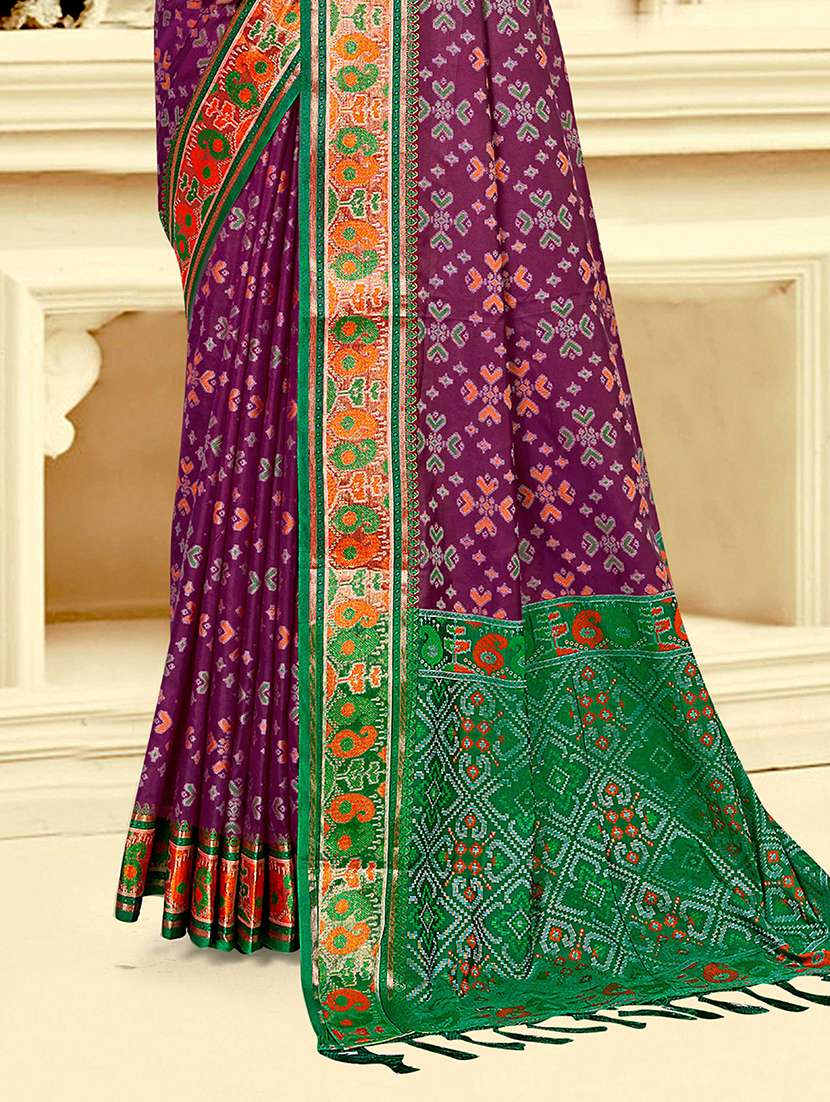 women self design patola saree with blouse - 22357661 -  Standard Image - 2