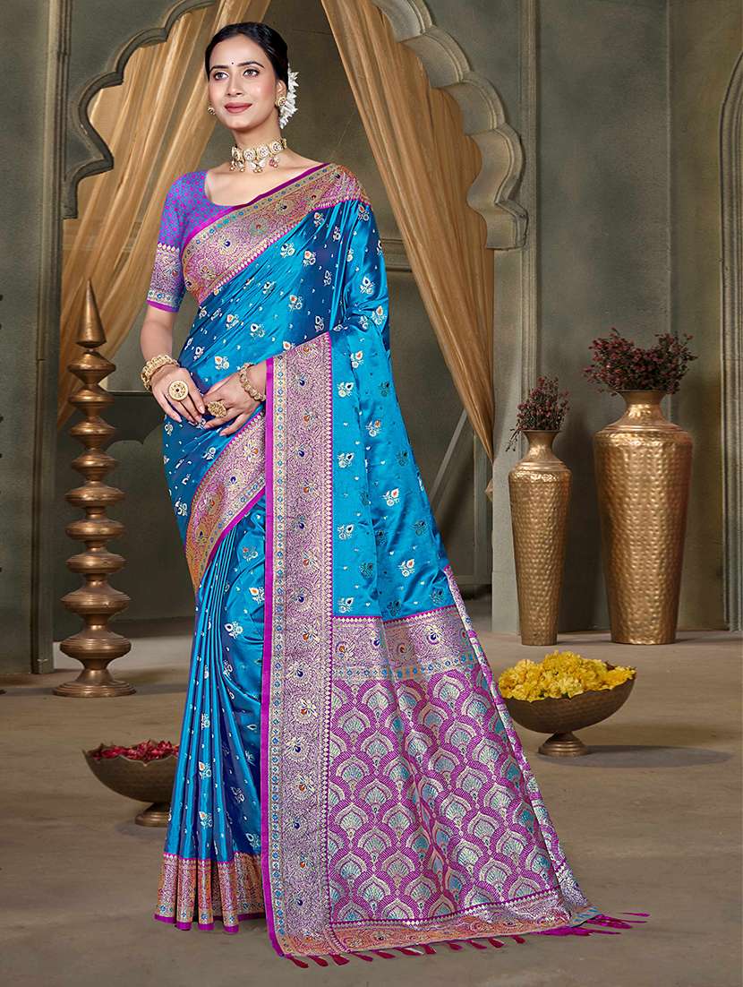 women self design banarasi saree with blouse
