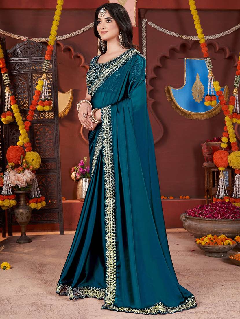 women solid with bordered saree with blouse - 22357834 -  Standard Image - 2