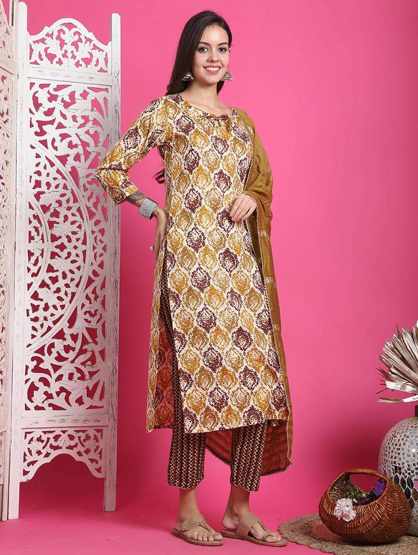 women printed three quarter sleeve kurta pant with dupatta set - 22357934 -  Standard Image - 2