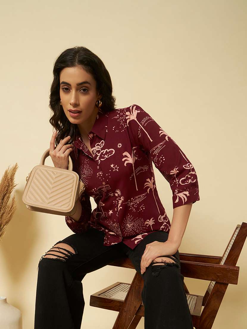 women printed collared three quarter sleeve shirt