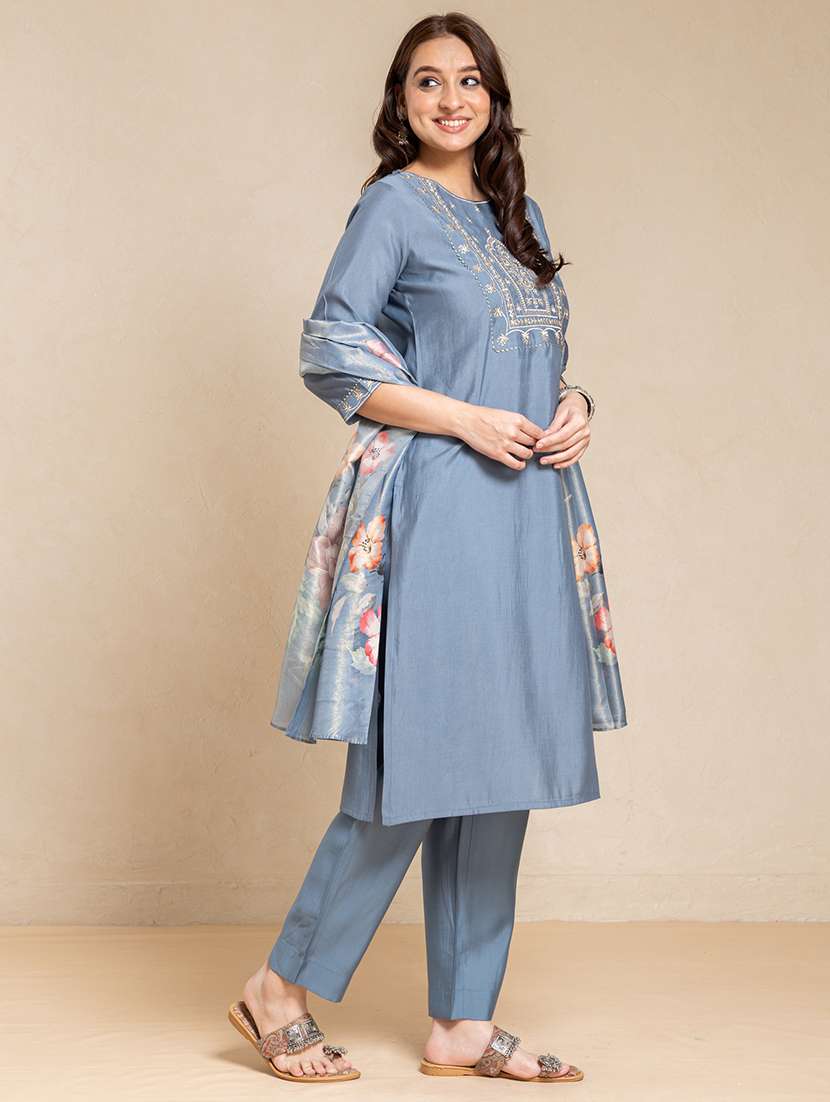 women solid with work three quarter sleeve kurta pant with dupatta set - 22358102 -  Standard Image - 2