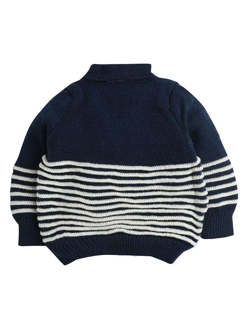 kids self designed sweater with woolen scoks & cap - 22358587 -  Standard Image - 2