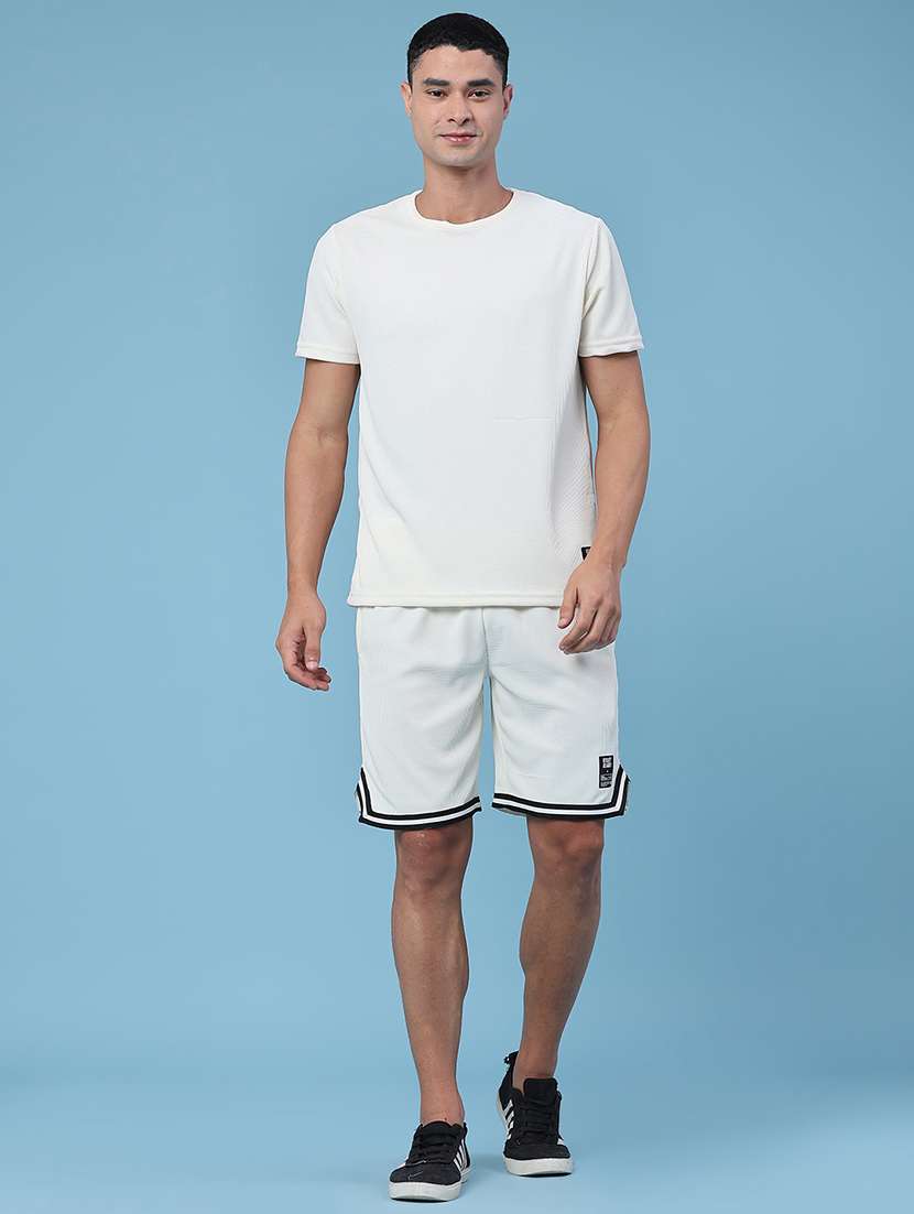 Men Solid Round Neck T-shirt And Shorts Co-ord Set - 22359328 -  Standard Image - 2