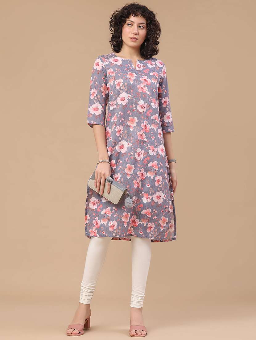 women printed three quarter sleeve straight kurta