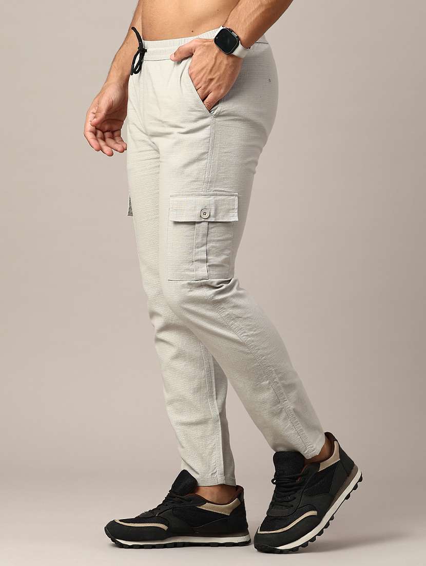 men solid mid rise regular fit cargo  - 22360129 -  Standard Image - 2
