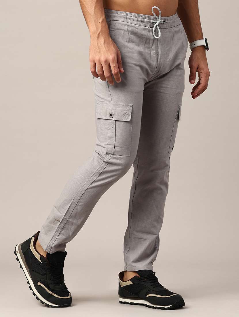 men solid mid rise regular fit cargo  - 22360136 -  Standard Image - 2