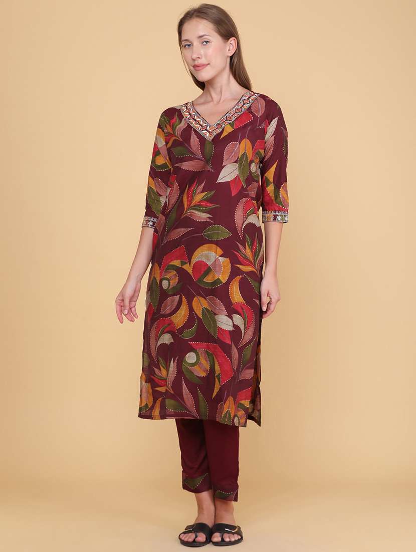 women printed three quarter sleeve kurta pant set - 22360188 -  Standard Image - 2