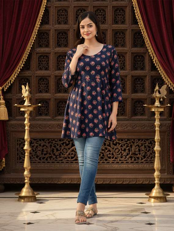 women printed long sleeves flared tunic