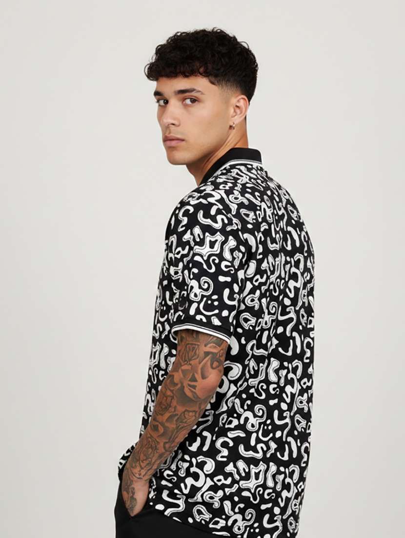 men printed short sleeve regular fit polo t-shirt - 22360260 -  Standard Image - 2