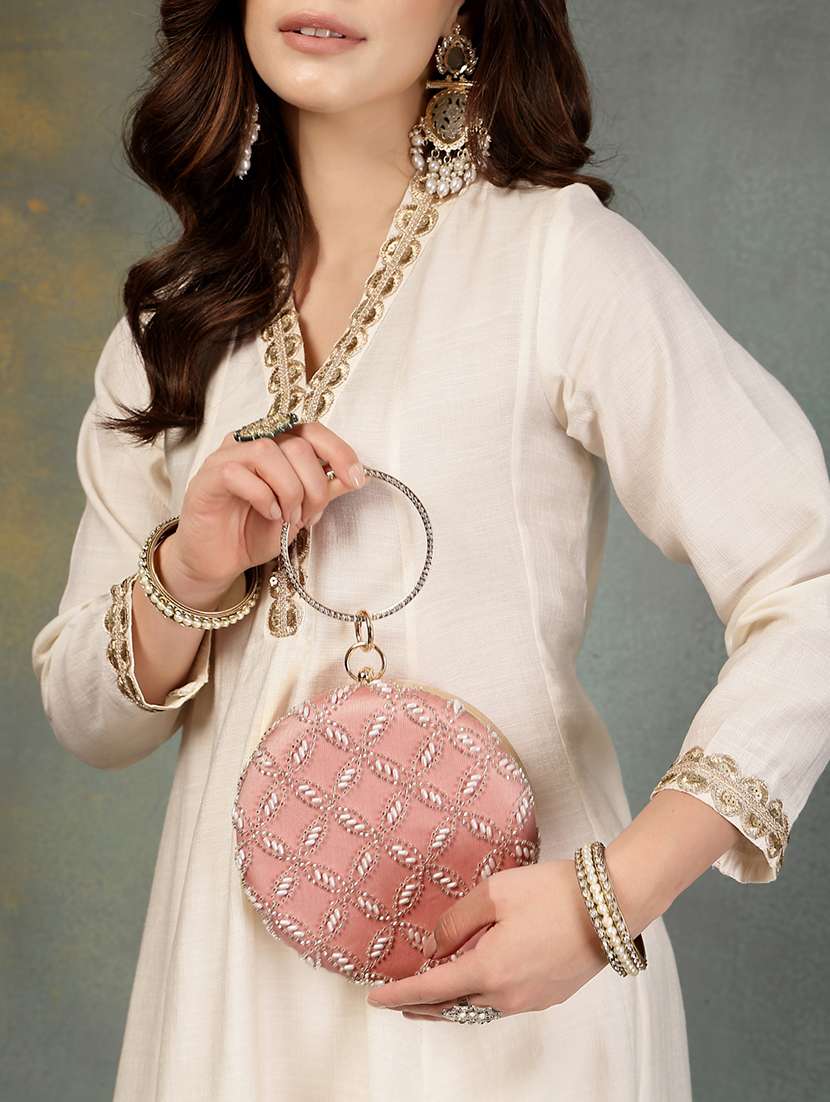 Women Embellished Clutch With Sling Chain - 22360657 -  Standard Image - 7