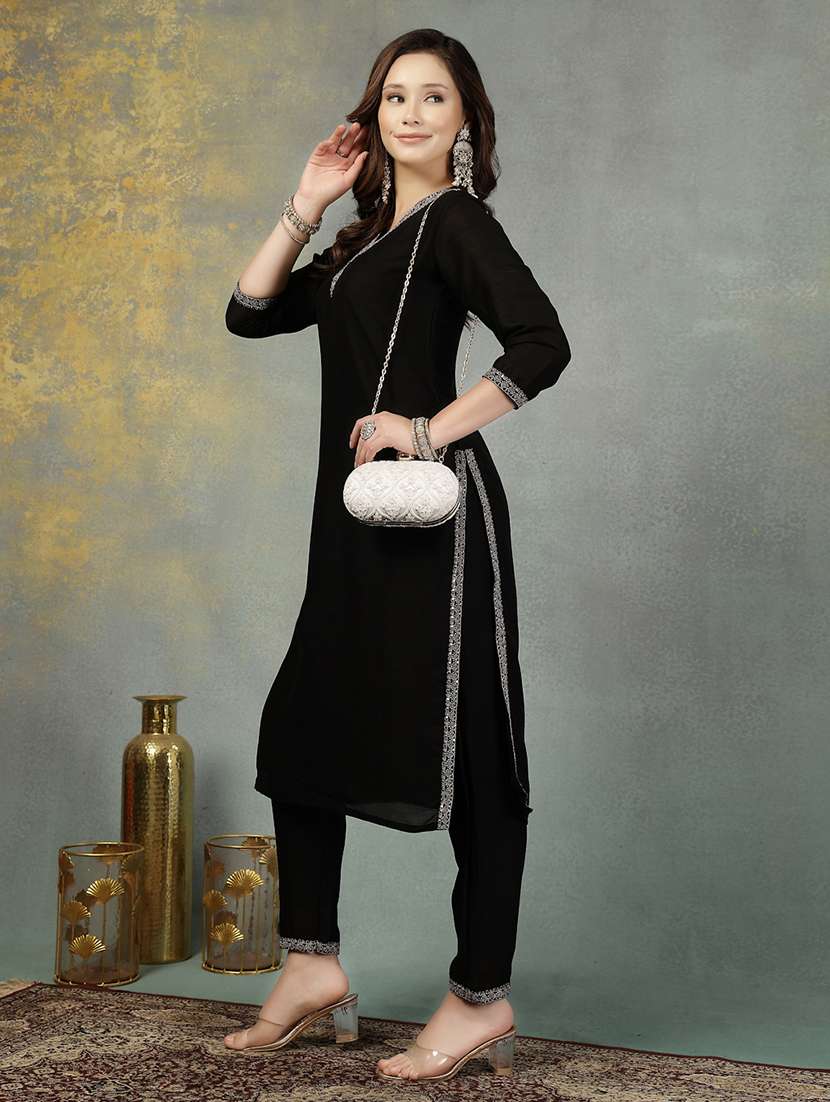 women embellished clutch with sling chain - 22360663 -  Standard Image - 7