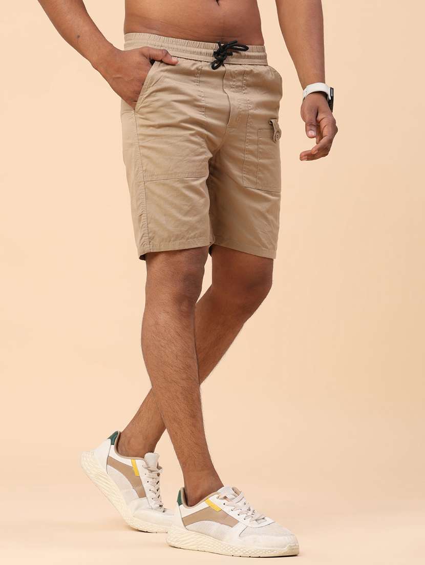 men solid mid rise regular fit shorts - 22361342 -  Standard Image - 2
