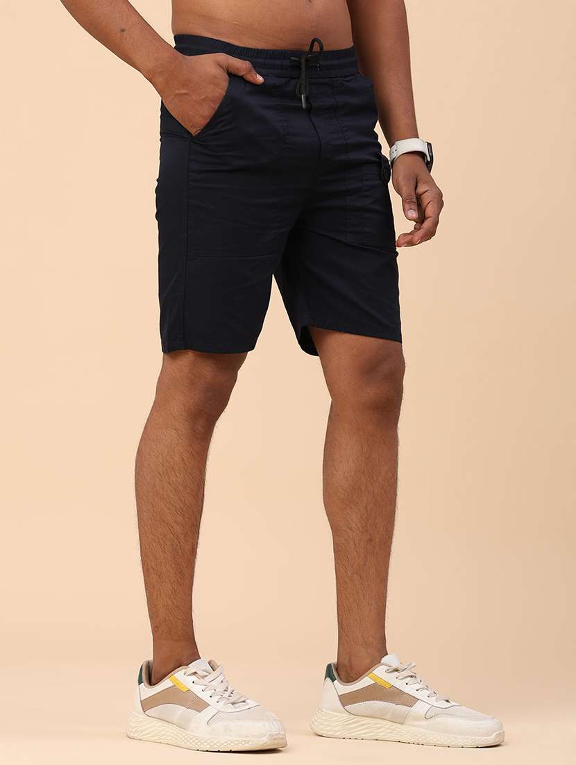 men solid mid rise regular fit shorts - 22361343 -  Standard Image - 2