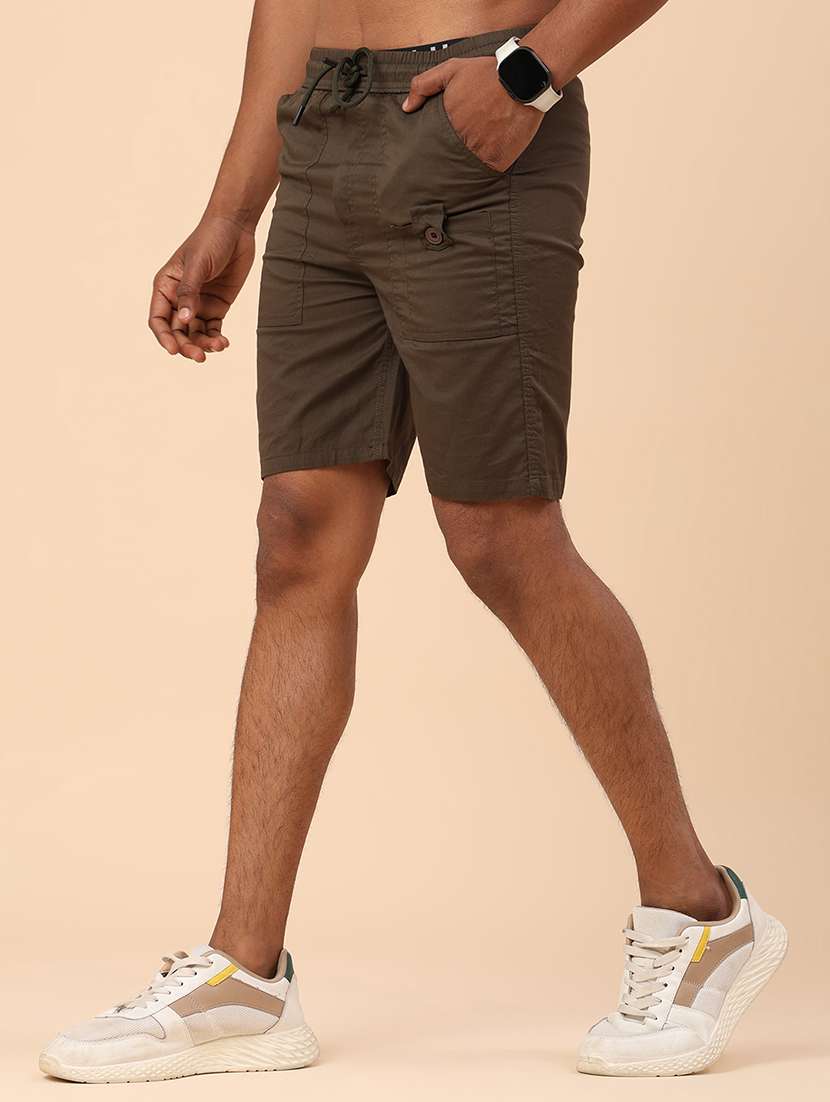 men solid mid rise regular fit shorts - 22361344 -  Standard Image - 2
