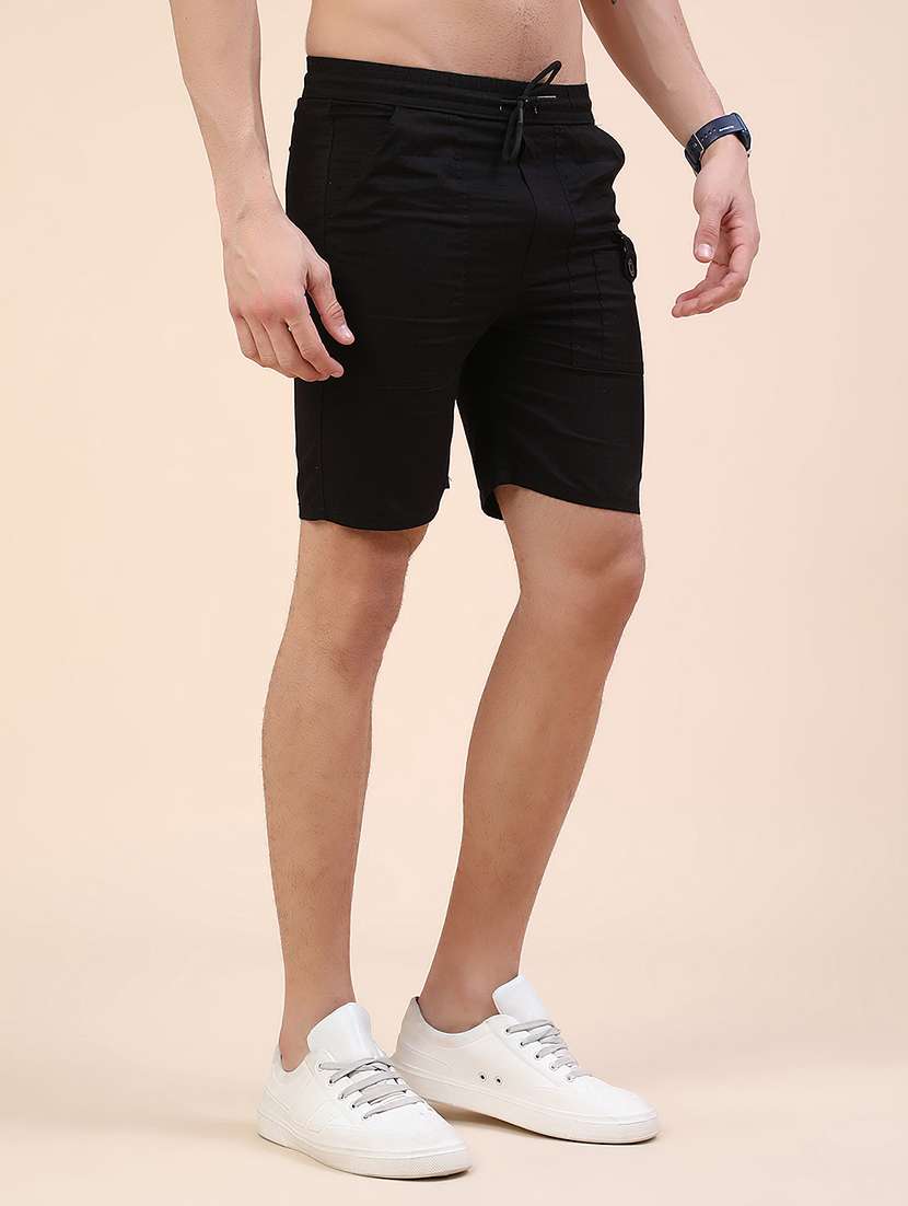 men solid mid rise regular fit shorts - 22361345 -  Standard Image - 2