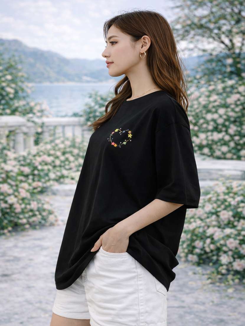 women printed short sleeve oversized t-shirt - 22362030 -  Standard Image - 2