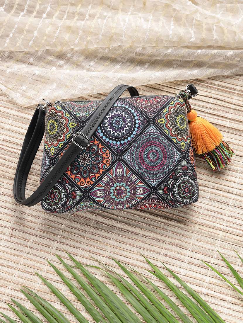 women printed sling bag