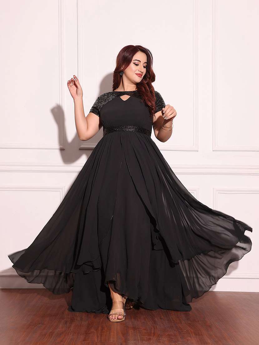 women plus size solid short sleeve fit and flared dress