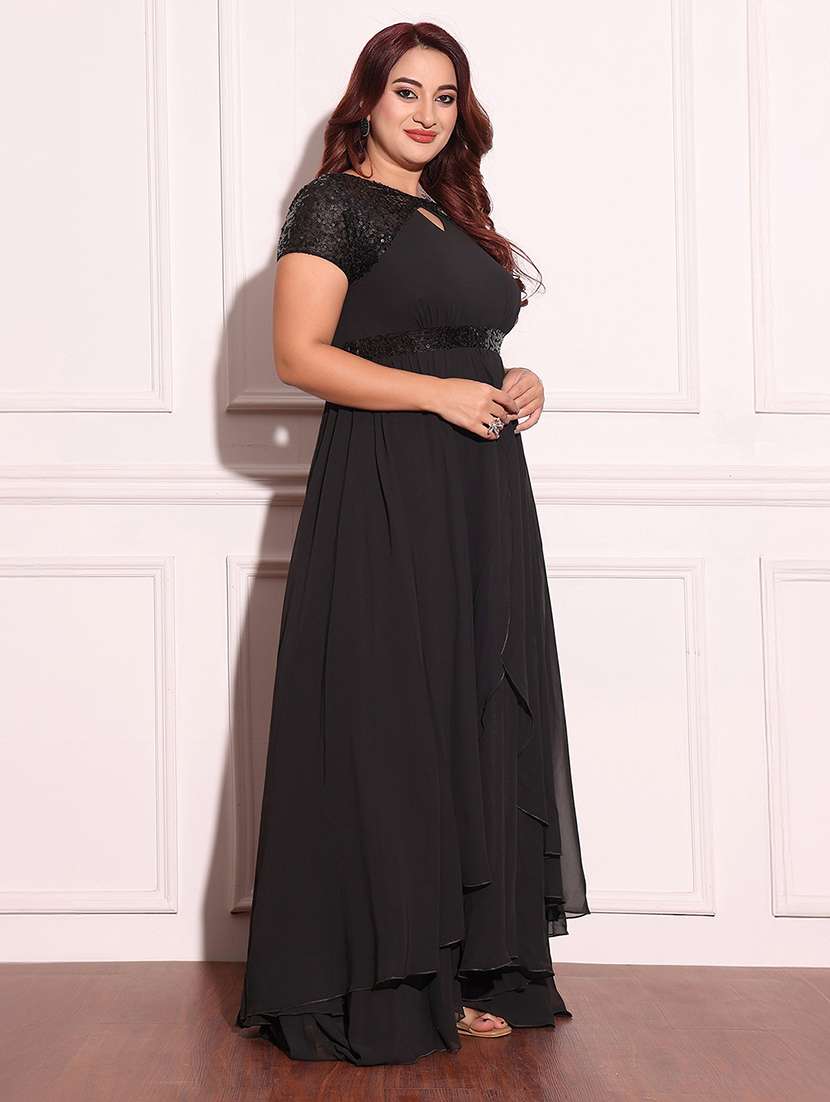 women plus size solid short sleeve fit and flared dress - 22362477 -  Standard Image - 2