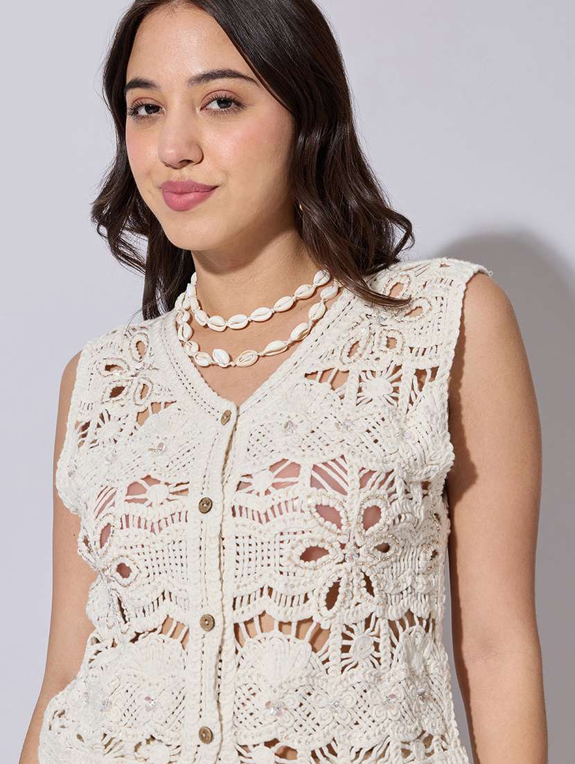 women self designed top and short co-ord set - 22363296 -  Standard Image - 2