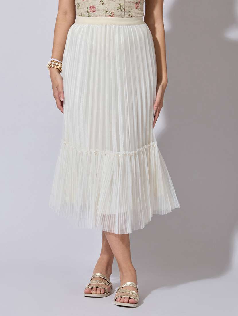 women solid mid rise pleated tiered skirt