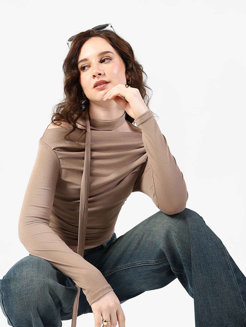 women solid off shoulder long sleeve top with neck tie