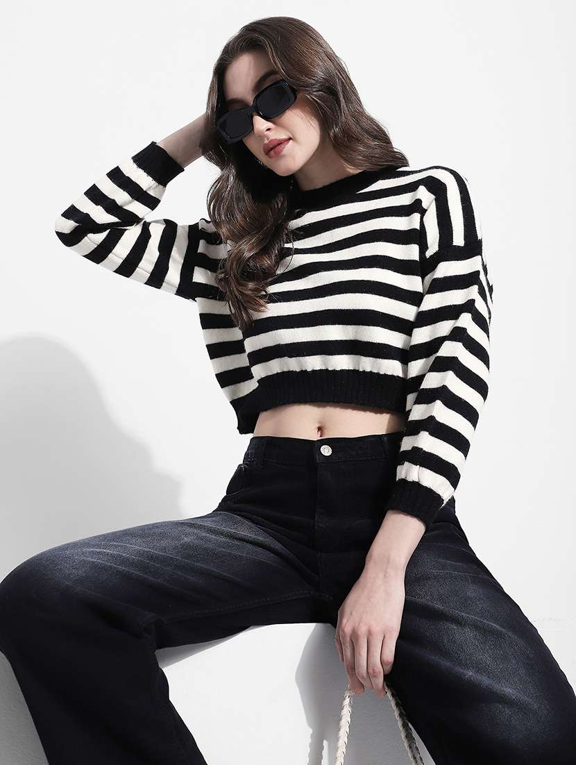 women striped long sleeve crop top