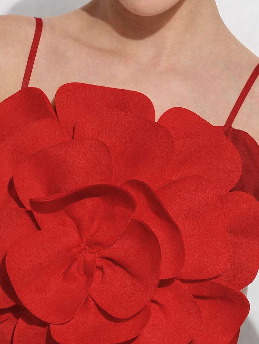 women self designed shoulder strap crop top - 22363492 -  Standard Image - 2