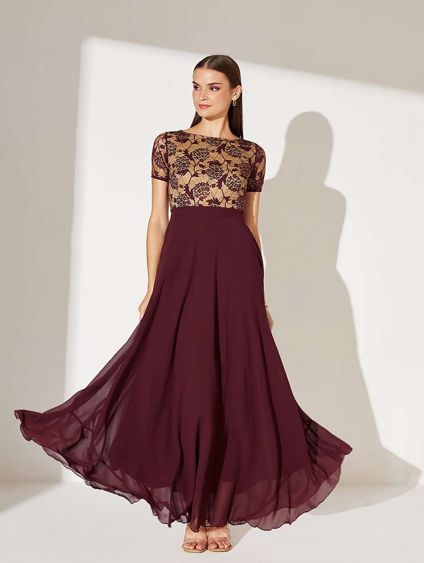 women solid short sleeve lace fit & flare dress