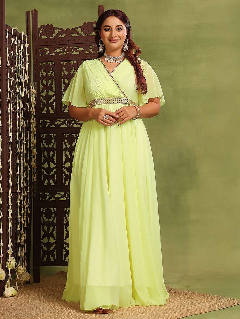 women plus size solid flared sleeve dress