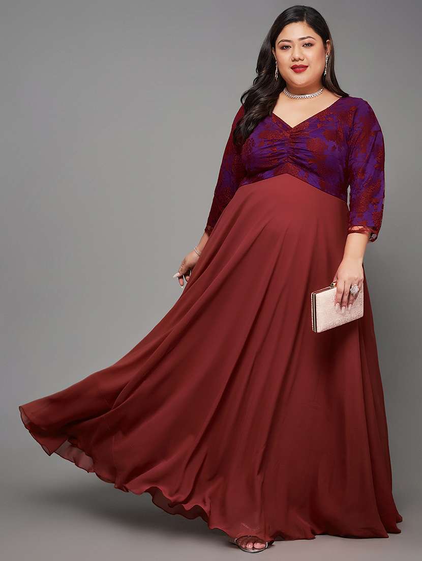 women plus size self designed lace dress