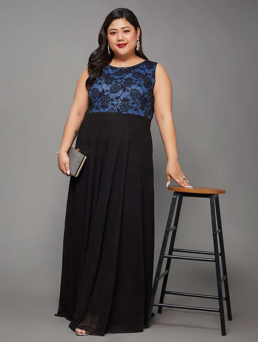 women plus size self designed lace dress