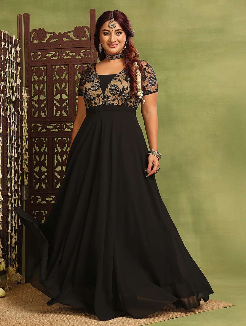 women plus size self designed lace dress