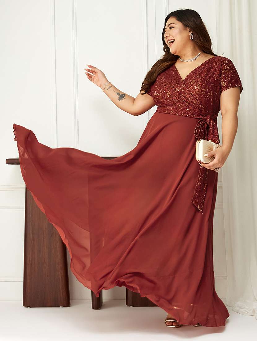 women plus size short sleeve fit & flare dress - 22363758 -  Standard Image - 2