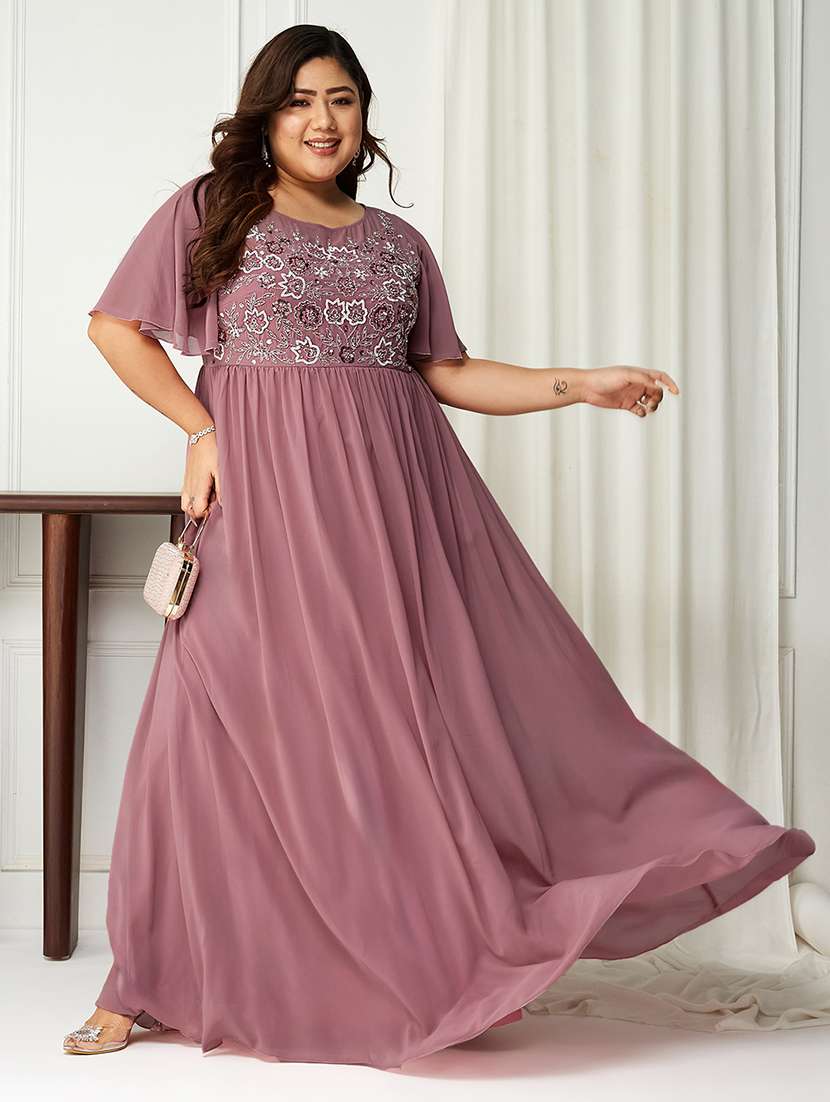 women plus size embroidered flared sleeve dress
