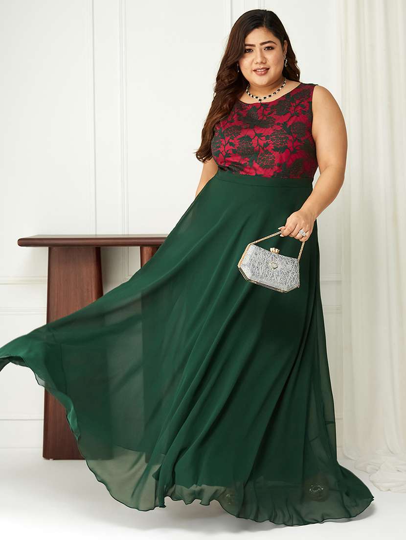 women plus size self designed lace dress