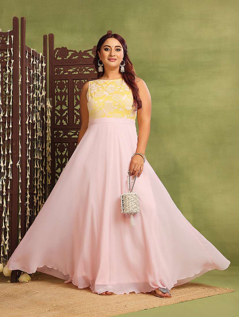 women plus size self designed lace dress
