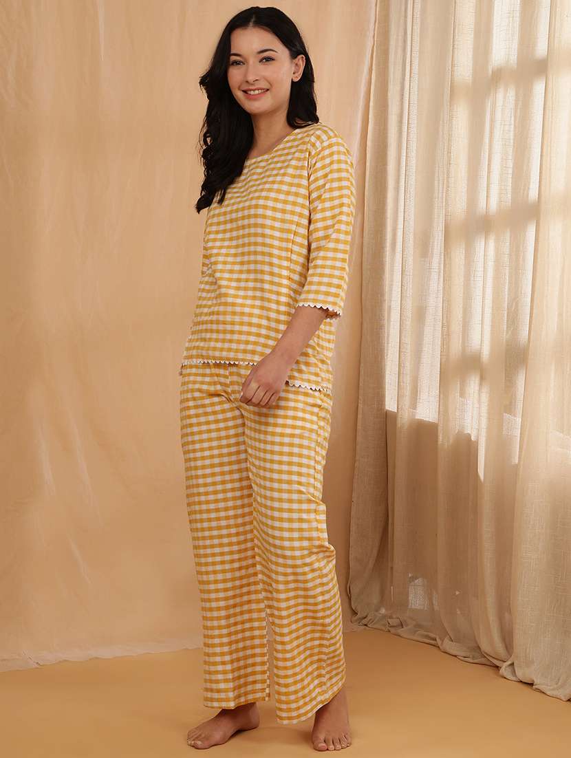 women checkered nightwear pyjama set  - 22364497 -  Standard Image - 2