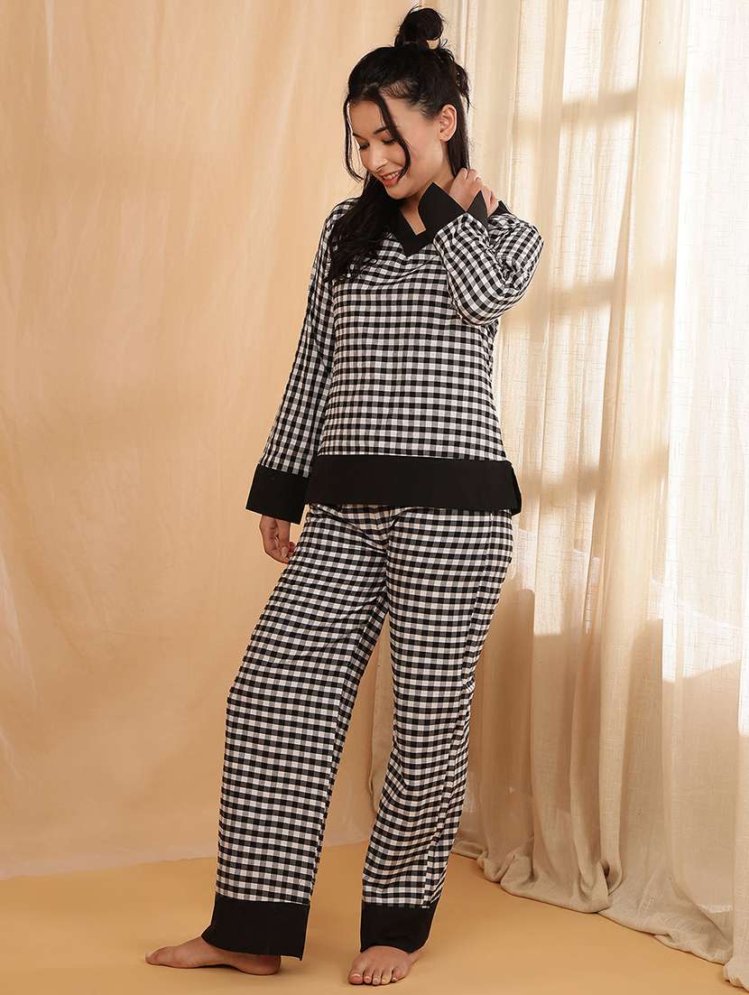 women checkered nightwear pyjama set - 22364505 -  Standard Image - 2