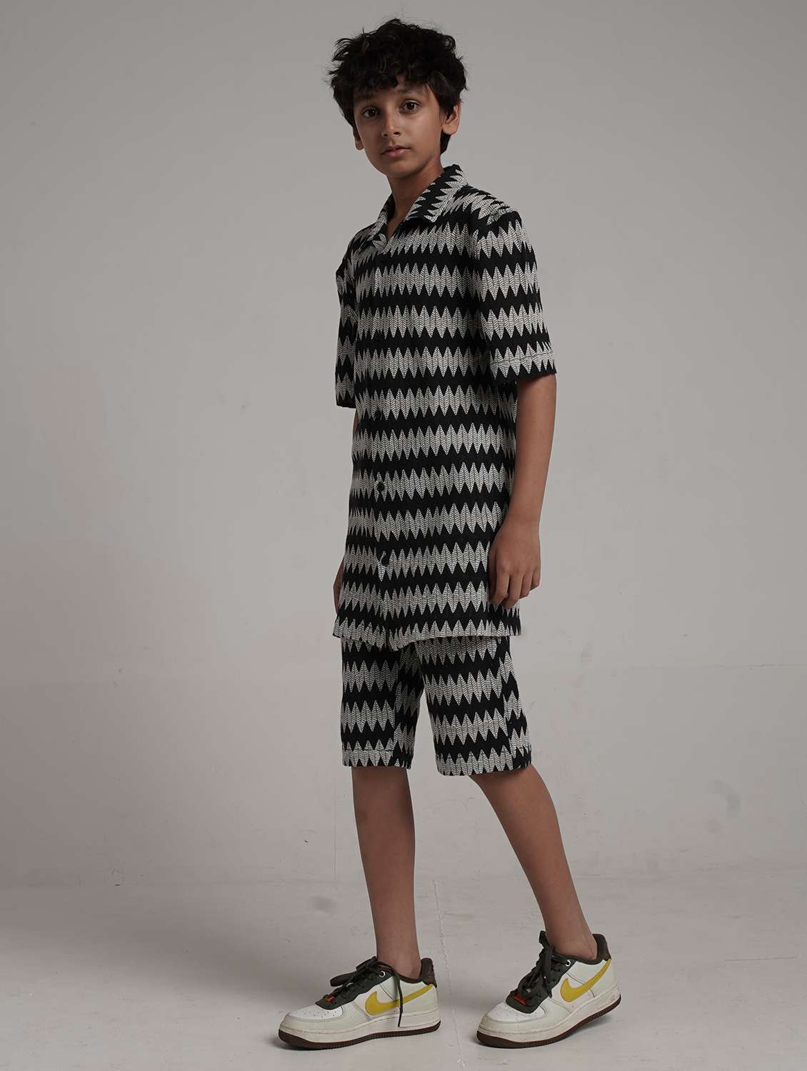 boys printed shirt and shorts co-ord set - 22368356 -  Standard Image - 2