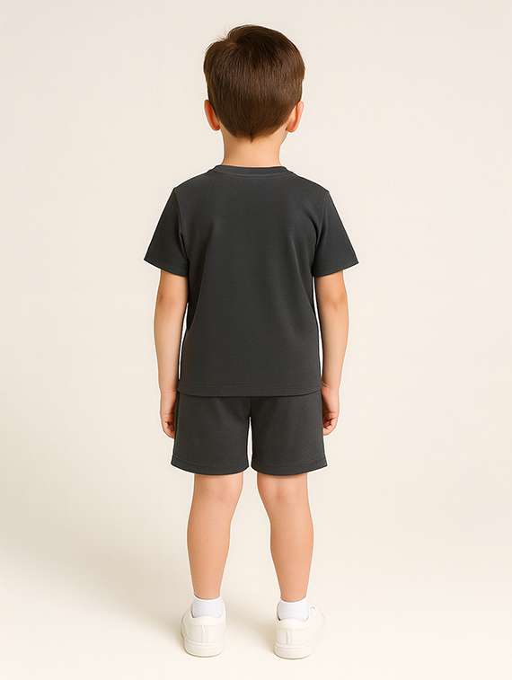 kids printed t-shirt and shorts set - 22368568 -  Standard Image - 2