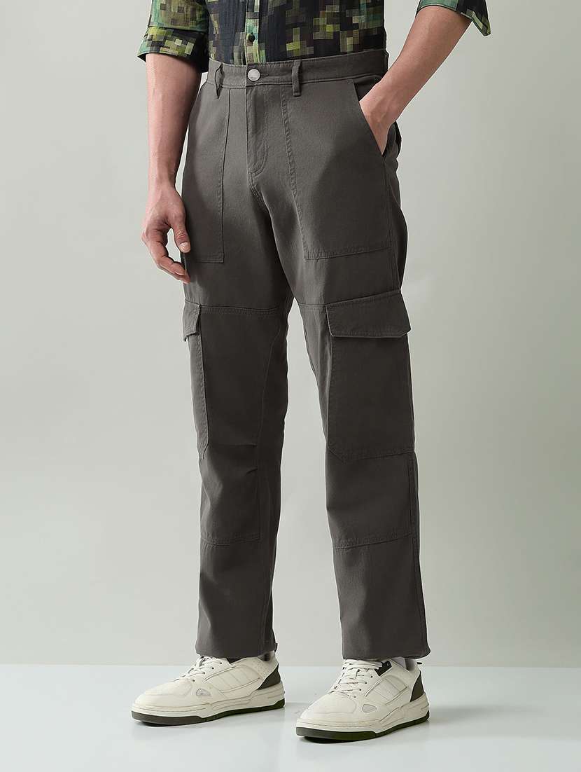 men solid mid rise regular fit cargo - 22368705 -  Standard Image - 2